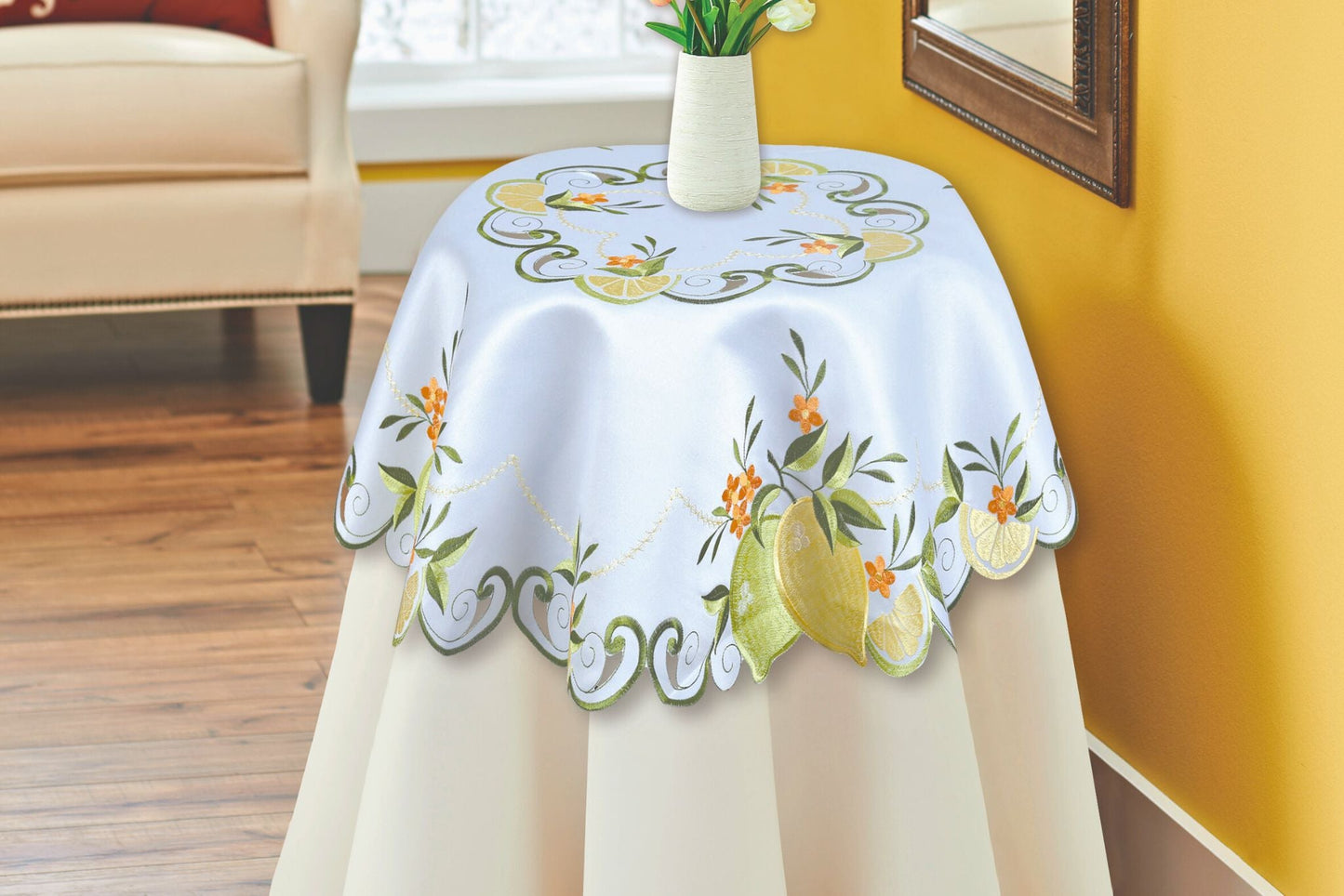 Embroidered Table Cloth 85x85cm Round Lemon