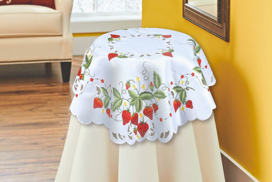 Embroidered Table Cloth 85x85cm Round Strawberry