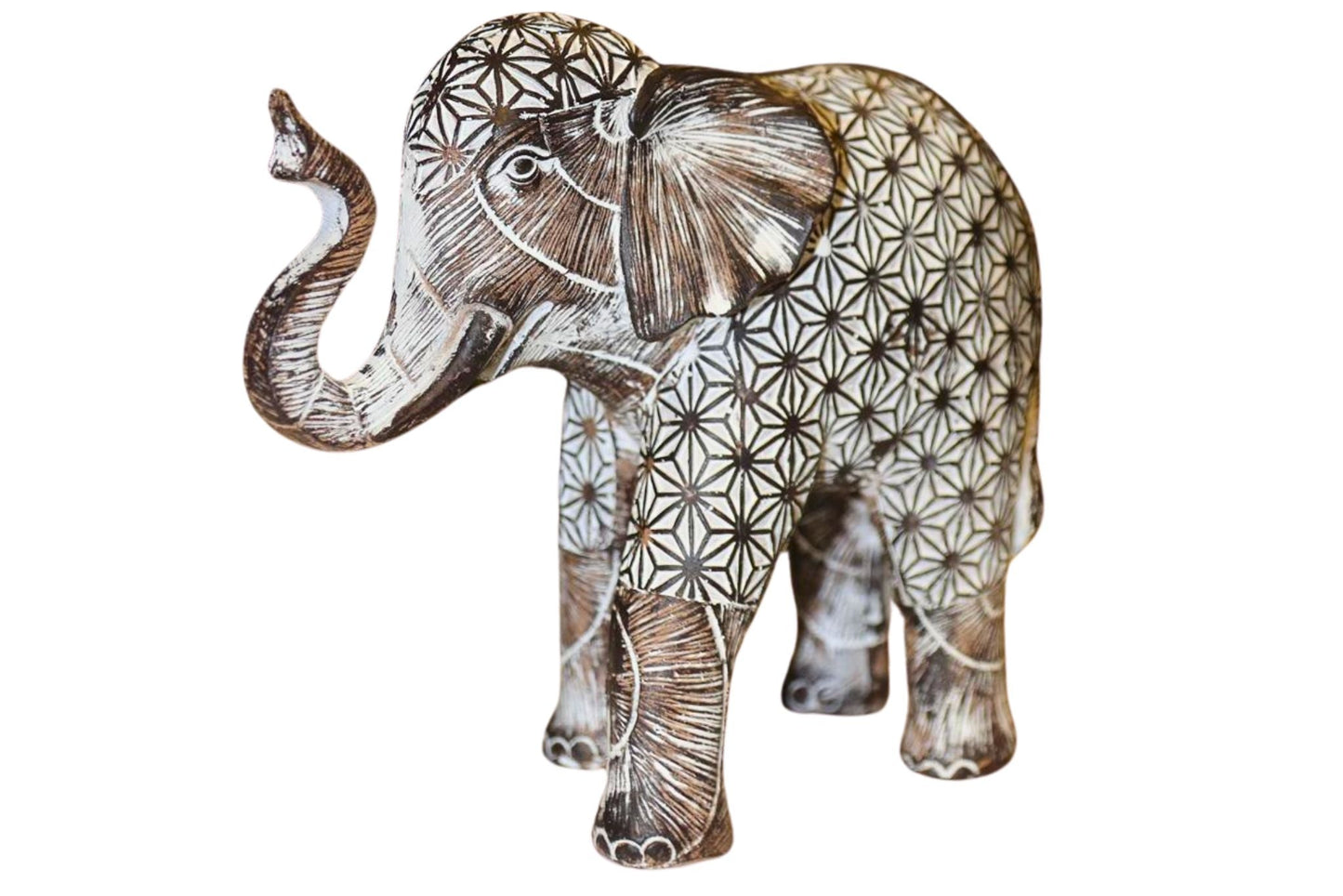 Resin Elephant 19.3x15.8cm